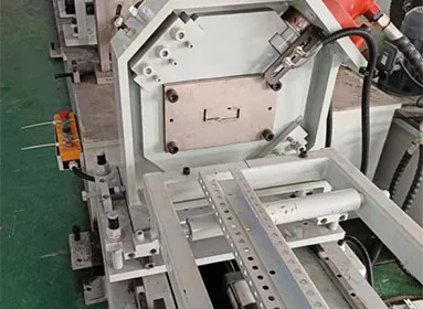 Hydraulic & CNC Cutting Machines