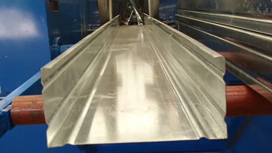 Discharge port of the bridge frame equipment