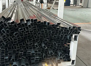 Receiving Table & Palletizer