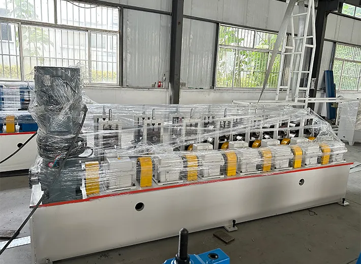 Cold Roll Forming Machine